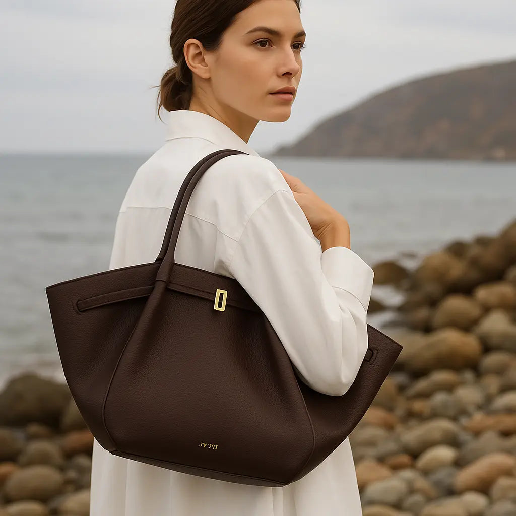 Lunara™ Suede Curve